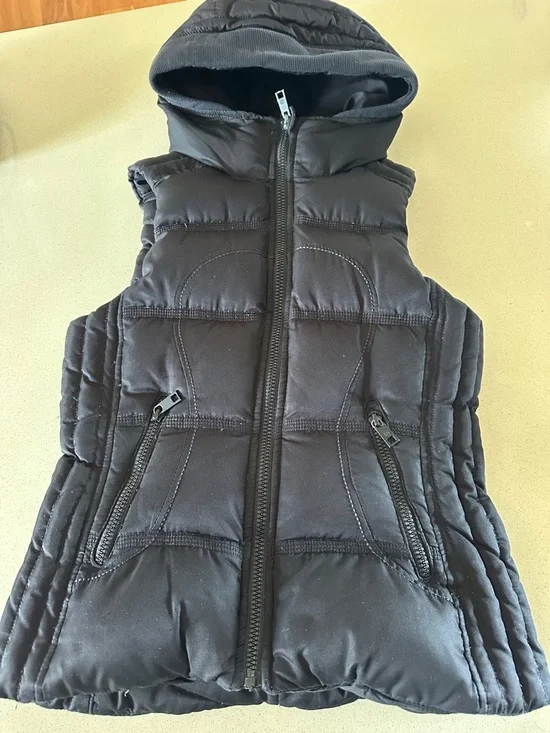 Lululemon Reverseable Vest - Picture 2 of 2